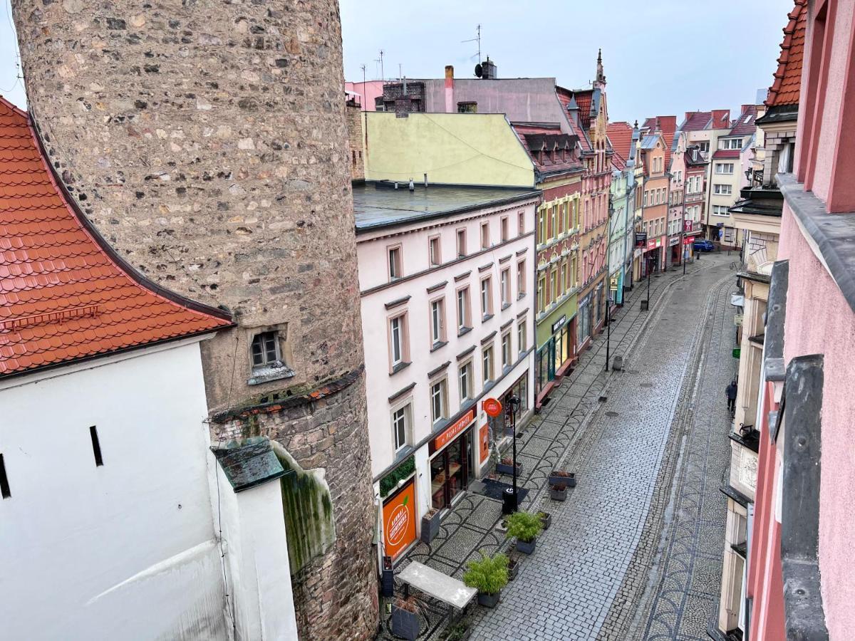 W Samym Centrum Jeleniej Gory *